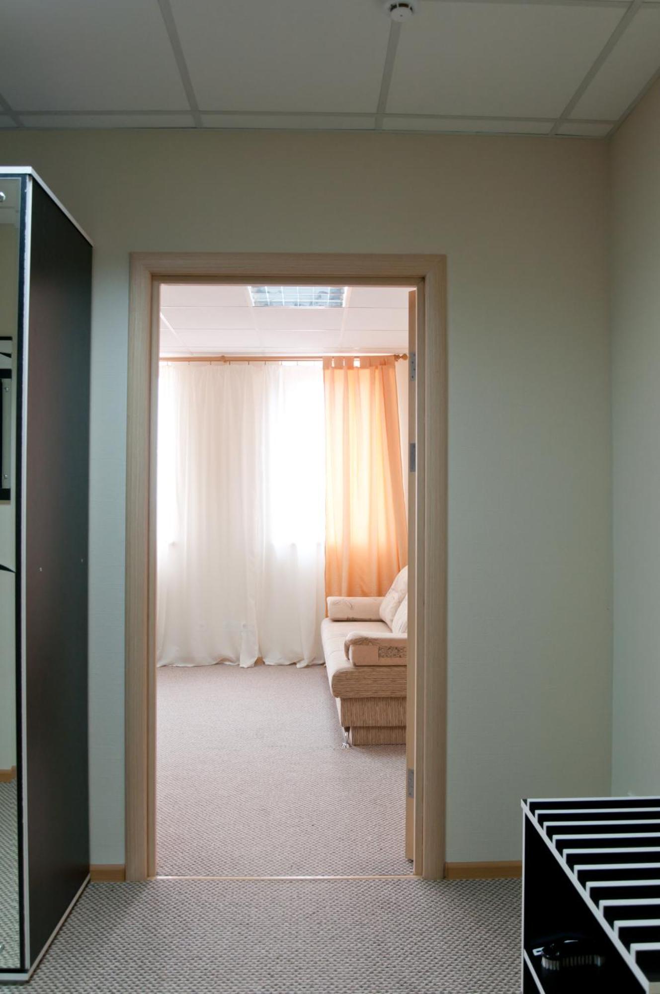 Avenue Hotel Zaslawye Dış mekan fotoğraf